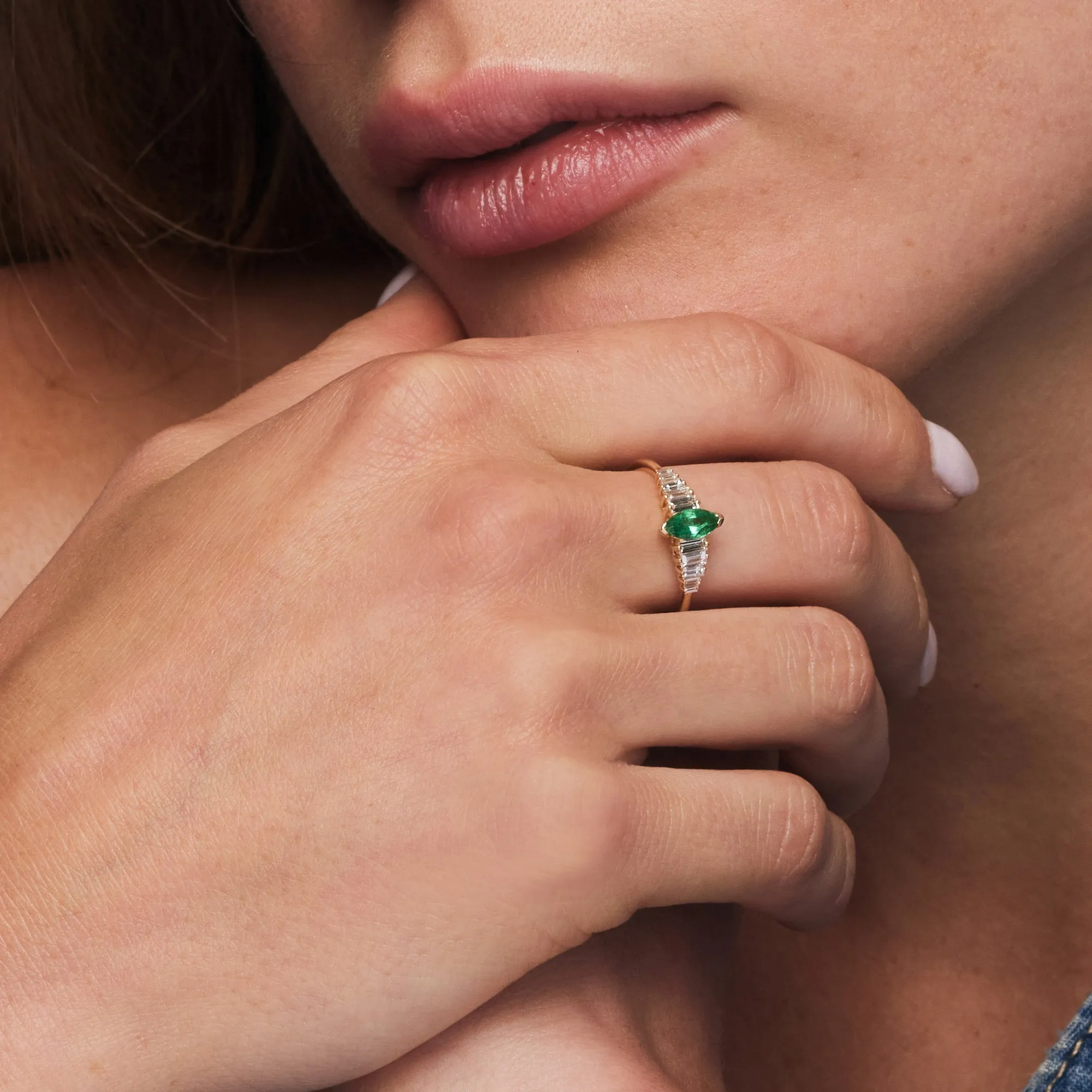 14k Gold Marquise Shape Emerald  Ring with Baguette Accents