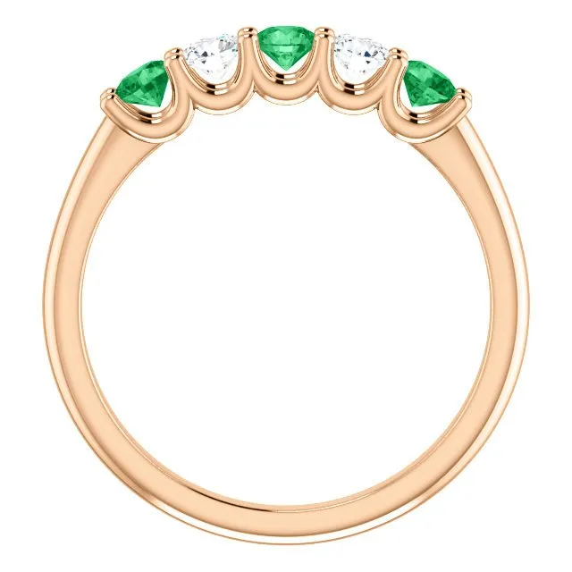 14KT GOLD 0.33 CTW EMERALD & 0.20 CTW DIAMOND 5 STONE BAND