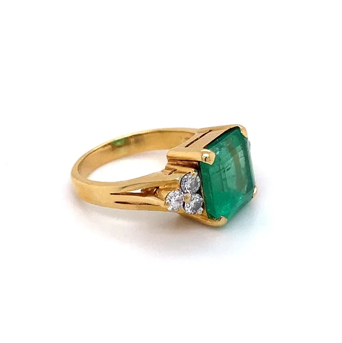 18k Estate Emerald Ring