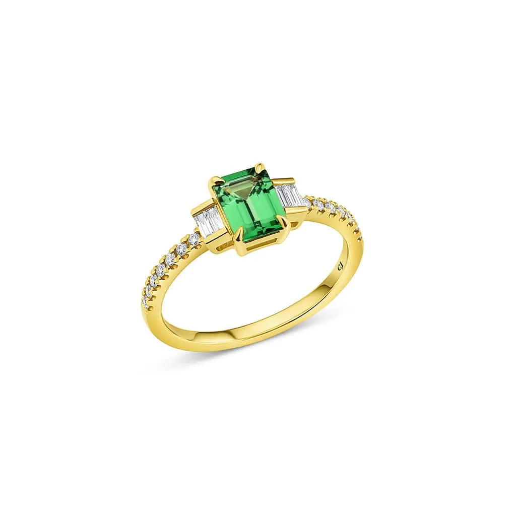 18kt Yellow Gold 0.99ctw Green Garnet Diamond Ring