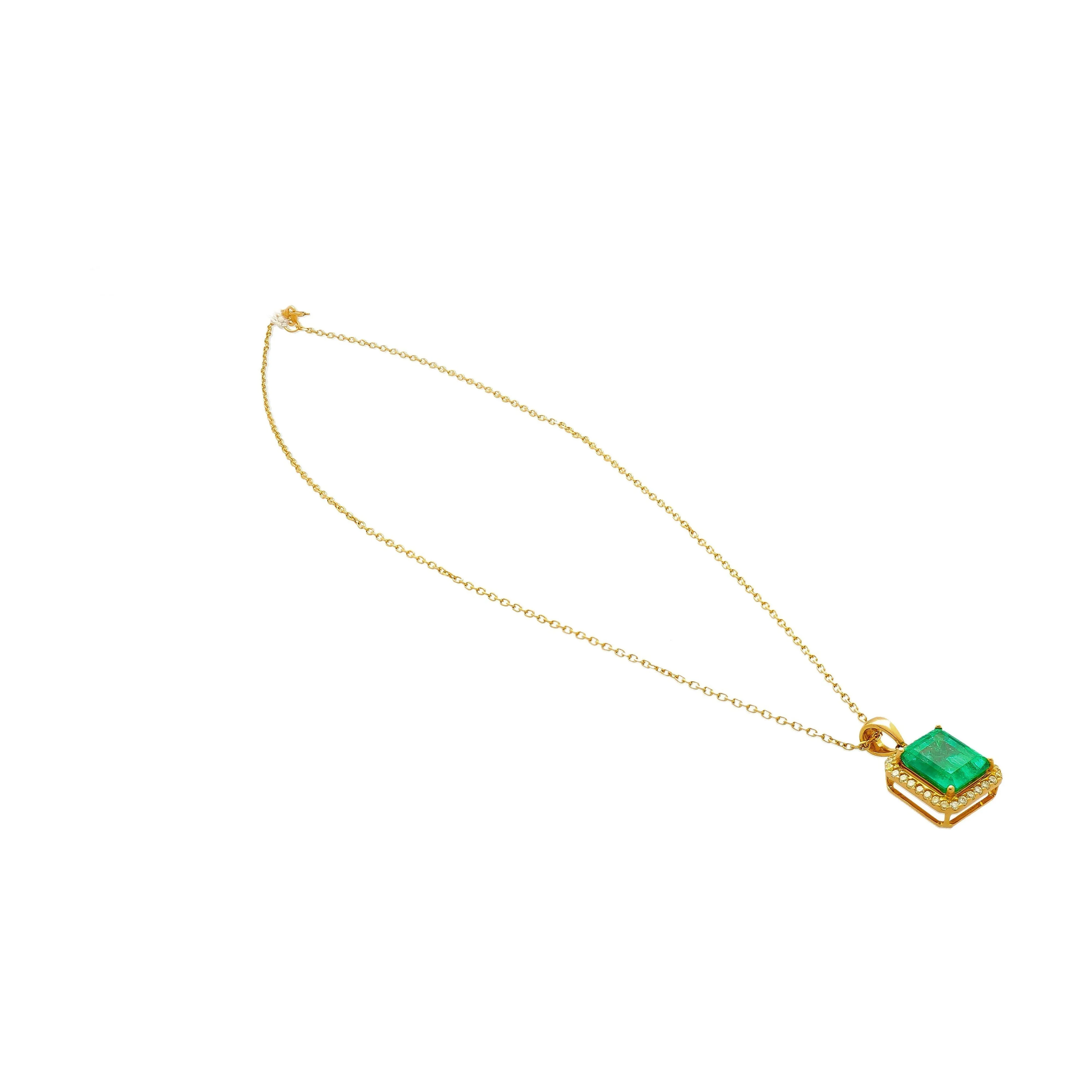 5.42 Carat Natural Emerald Pendant Necklace with Yellow Diamond Halo in 18k Gold