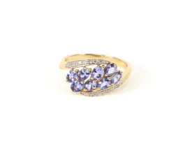 9ct Gold Tanzanite & Diamond Cluster Ring