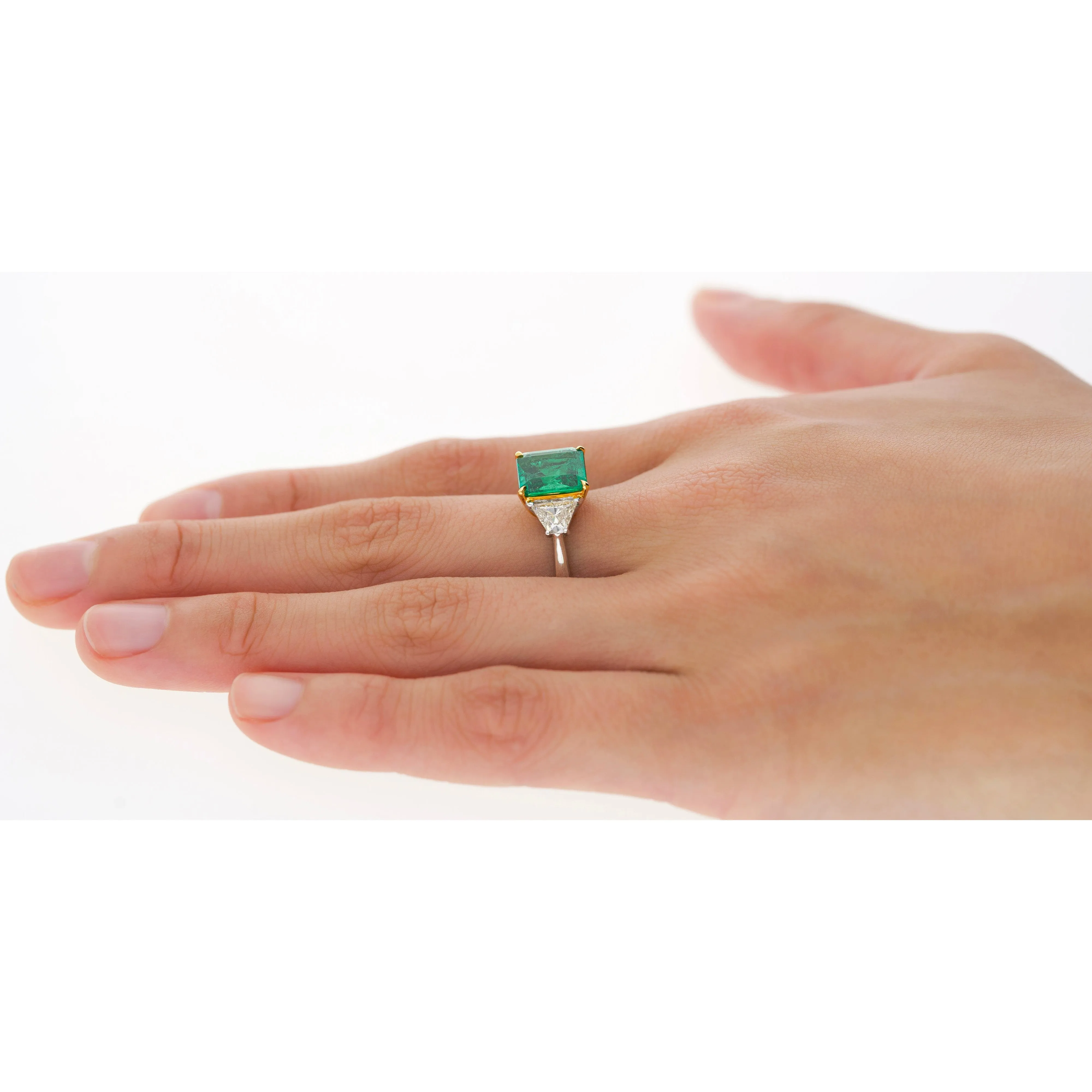 AGL Cert. 2.44 Carat No Oil Colombian Emerald & Trapezoid Diamond Ring