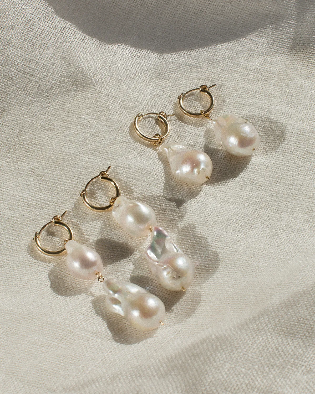 Aphrodite Baroque Pearl Earrings (Single Pearl)