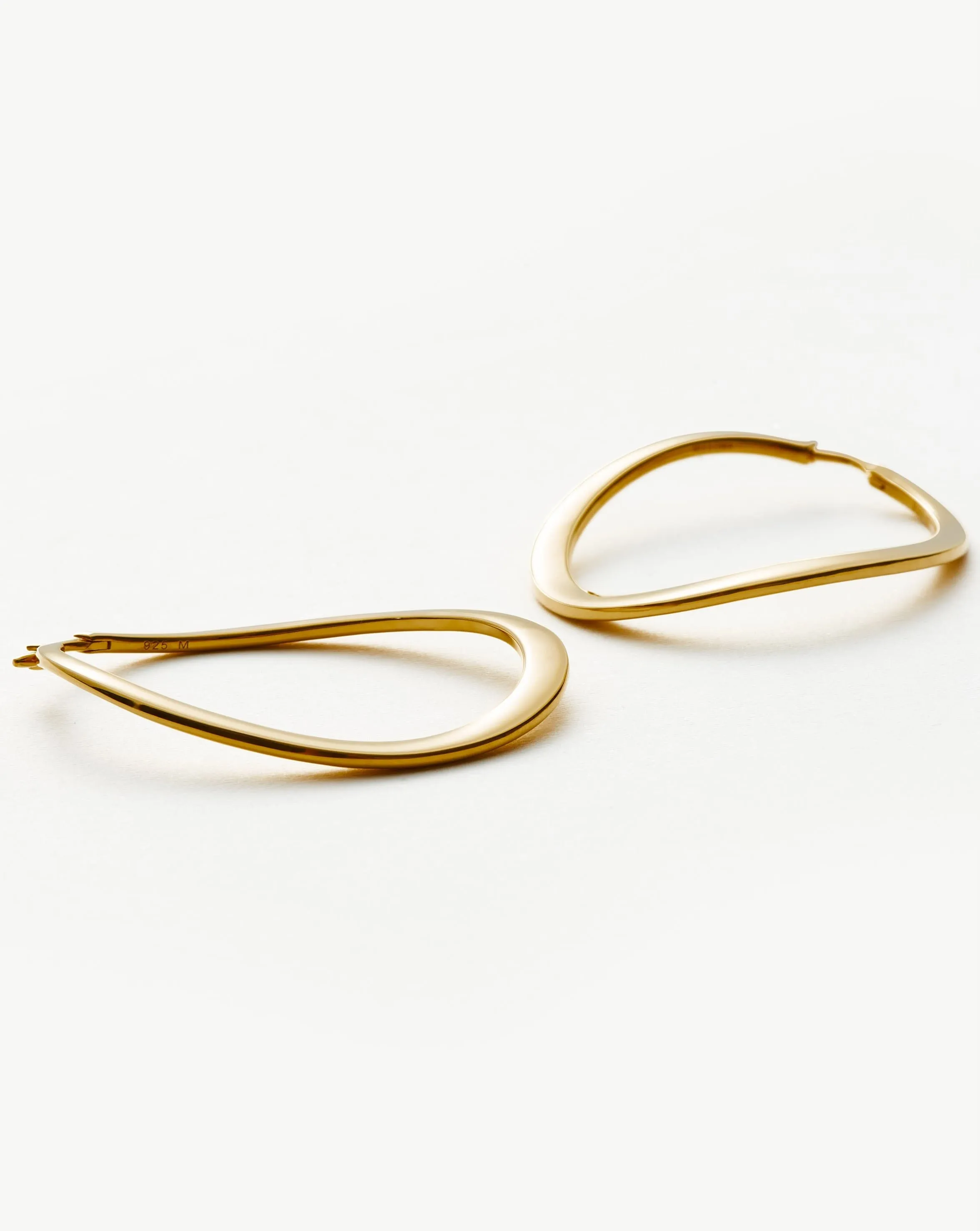 Classic Curve Large Hoop Earrings | 18ct Gold Vermeil