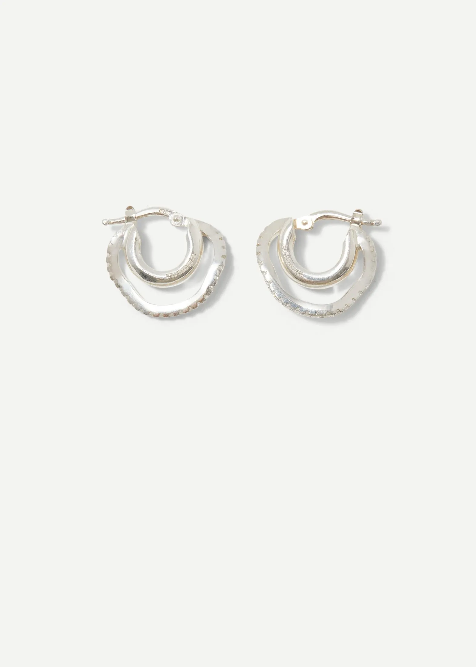 Distorted Double Hoop Earring Midi