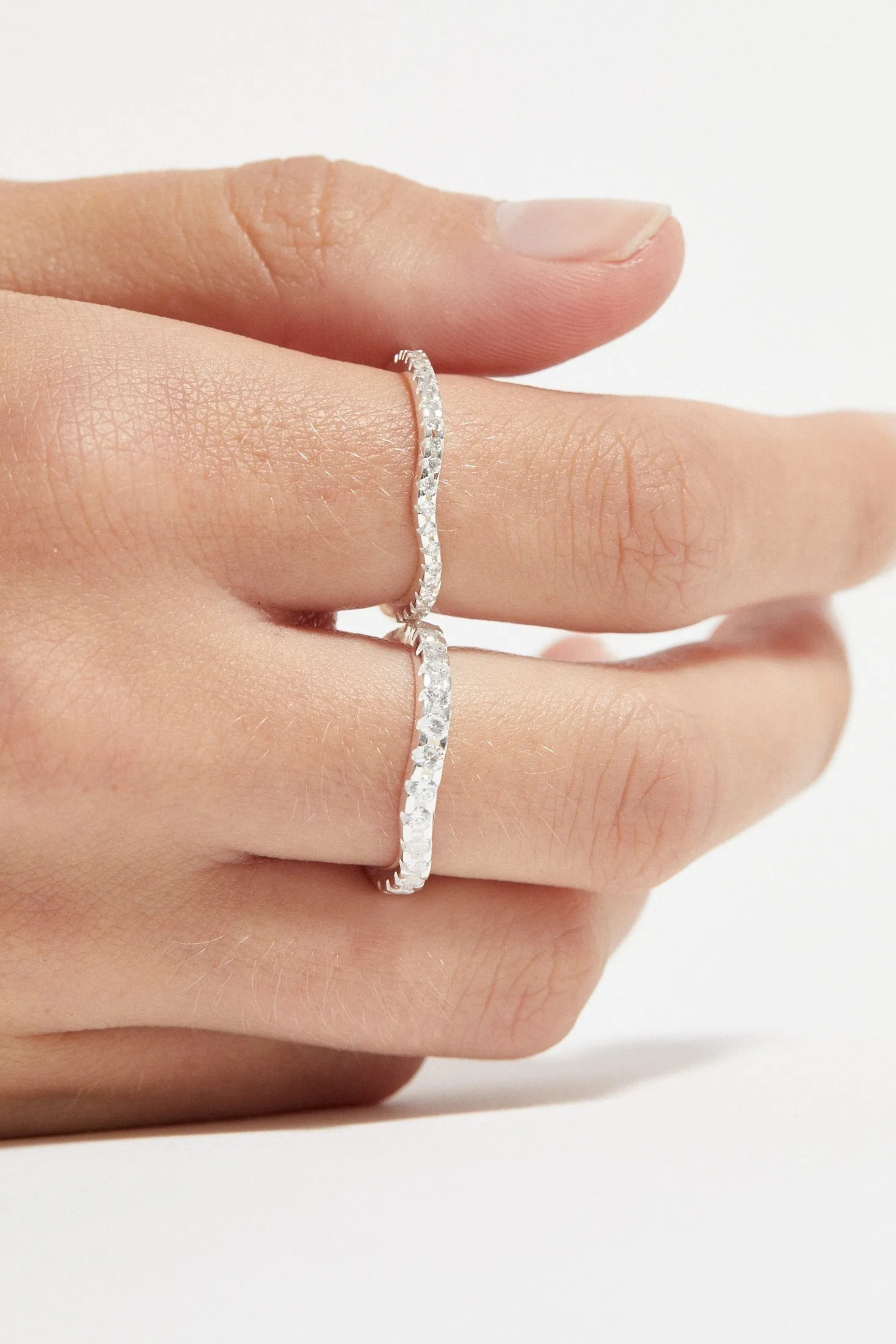 Distorted Organic Ring Midi | White