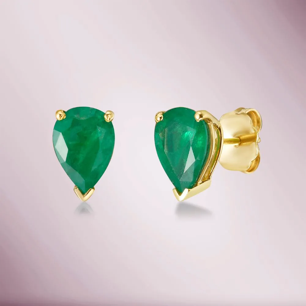 Emerald Pear Shape Studs Earrings (1.60 ct.) in 14K Gold