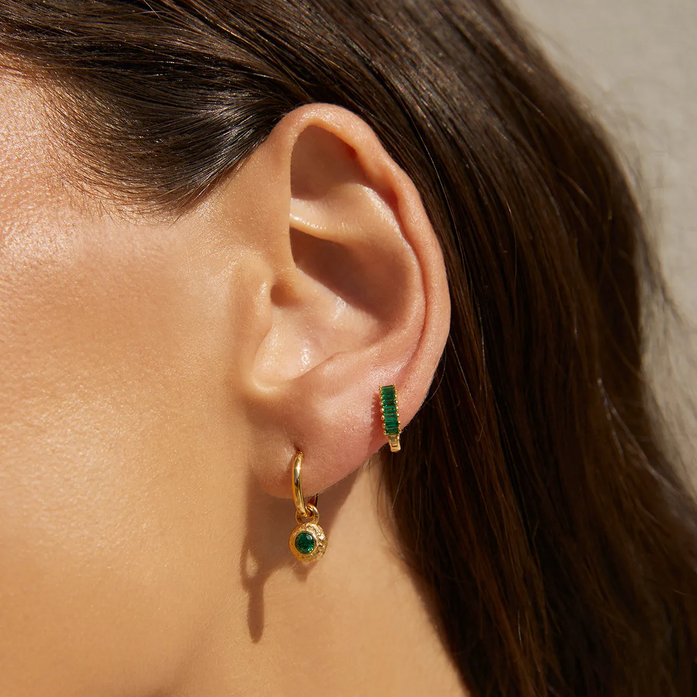 Khloe Gold Earrings - Emerald