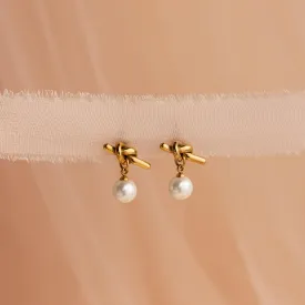 Love Knot Pearl Earrings