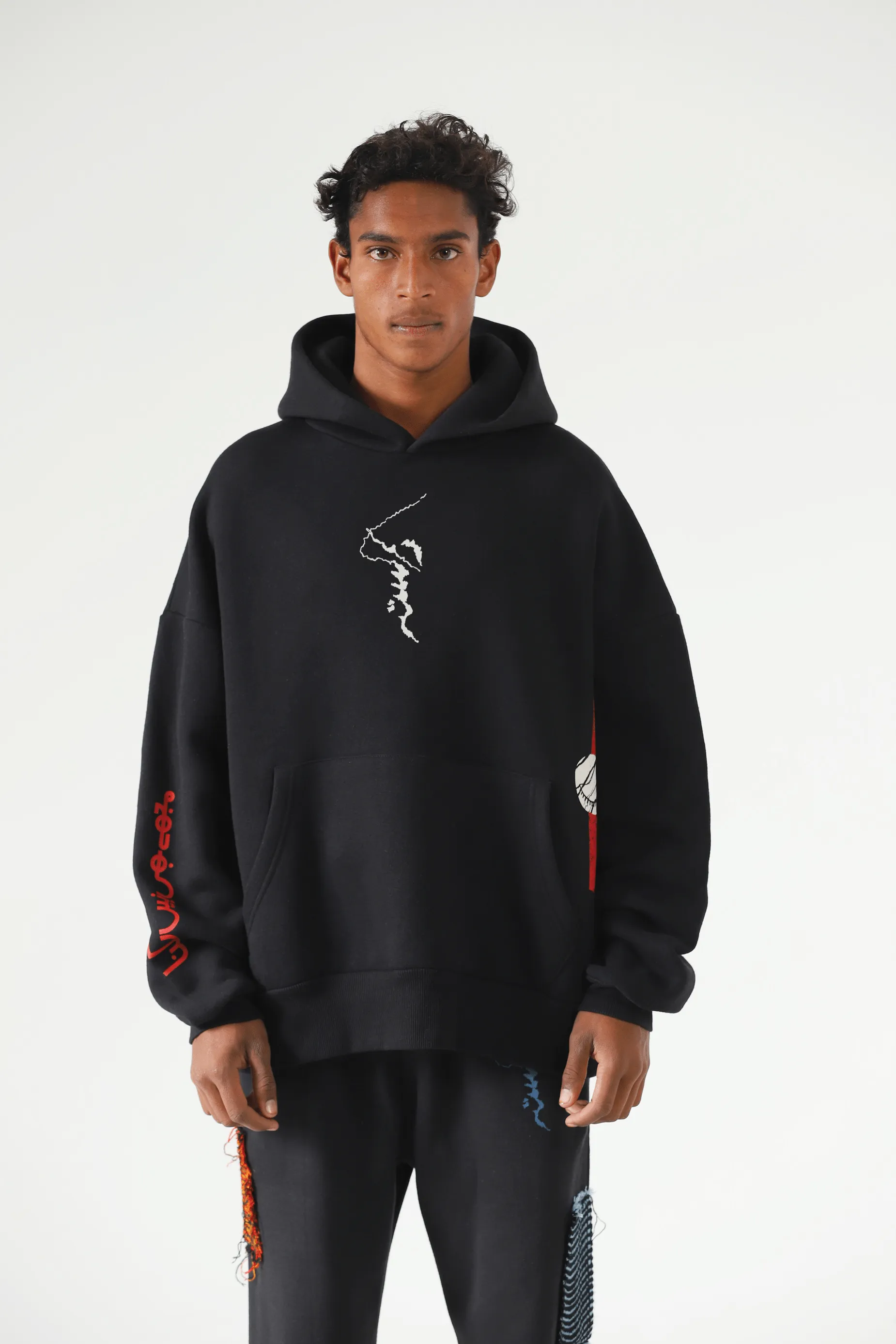 "MERI KAHANI" SCREEN PRINTED BLACK HOODIE